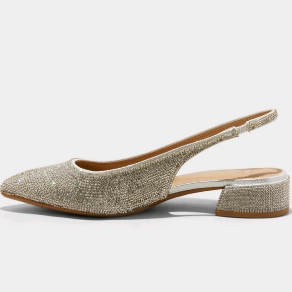 A New Day Women's Elle Wide Width Rhinestone Slingback Pointed Toe Heels 9W - Picture 2 of 4